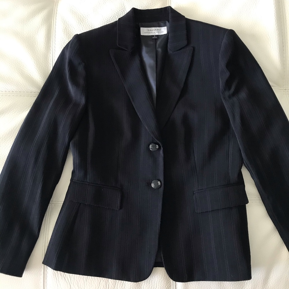 Tahari Blazer Size 8